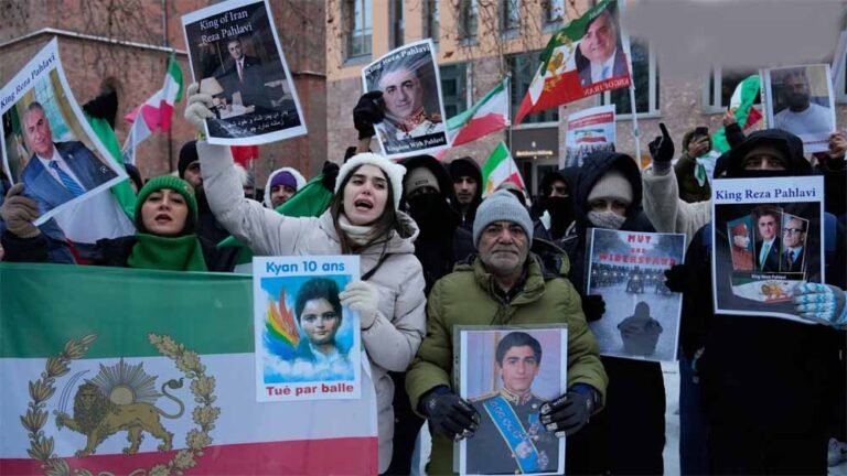 ‘दुनिया के सबसे अमीर बच्चे’ को बुला रहा पूरा ईरान?