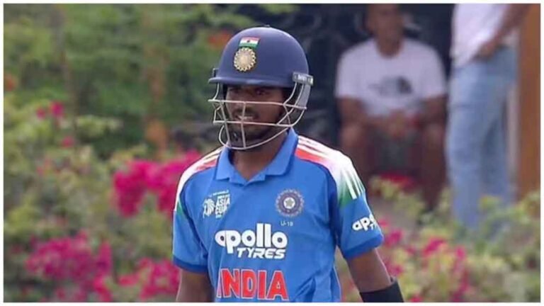 साउथ अफ्रीका के सामने दोहरे शतक का धमाल: वैभव सूर्यवंशी के बाद आरोन जॉर्ज ने भी रचा इतिहास