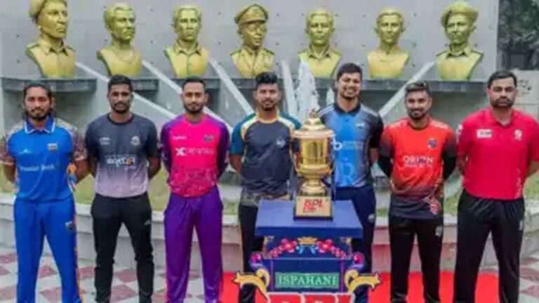 BPL पर बगावत की छाया, खिलाड़ियों के विरोध से मैच में हुई देरी