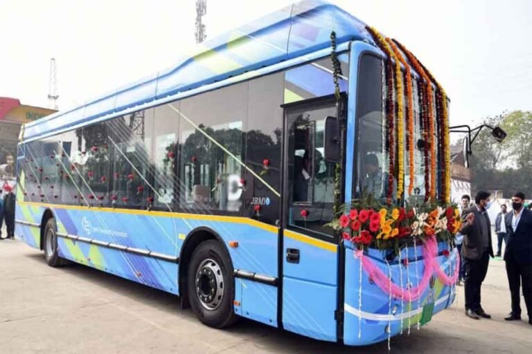 ई-बस योजना पर ब्रेक! मध्यप्रदेश के 8 शहरों में इंफ्रास्ट्रक्चर की कमी से लटकी सेवा