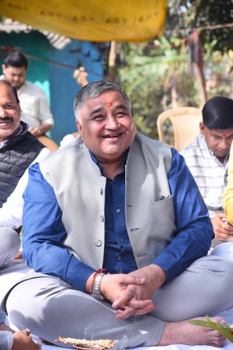 लखनपुर में विकास को गति: मंत्री राजेश अग्रवाल ने 4.18 करोड़ के 26 कार्यों का भूमिपूजन किया