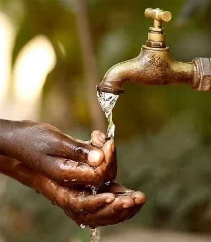 जहरीला पानी बना मौत का कारण: इंदौर में कई मौतें, सैकड़ों बीमार, ICU में 32 की हालत गंभीर