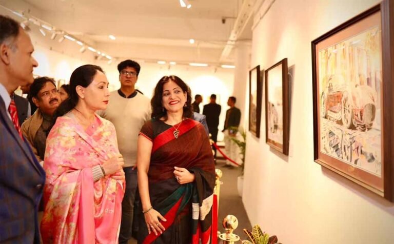 जलरंगों में साकार होती संवेदनाएं कल्पना से परे- दिया कुमारी