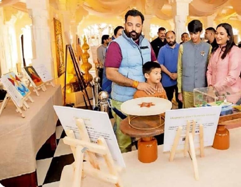 सिटी पैलेस संग्रहालय में स्पर्श दोशी की उत्कृष्ट कला प्रदर्शनी का आयोजन