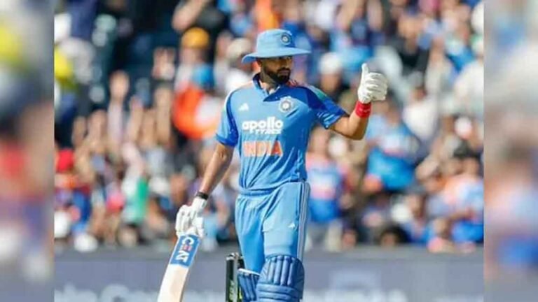 श्रेयस अय्यर के निशाने पर धवन का रिकॉर्ड, दूसरे वनडे में बन सकते हैं नया कीर्तिमान