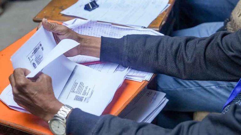 SIR अभियान तेज़: पश्चिम बंगाल में सामने आए हजारों अवैध मतदाता, सरकार ने आंकड़े किए सार्वजनिक