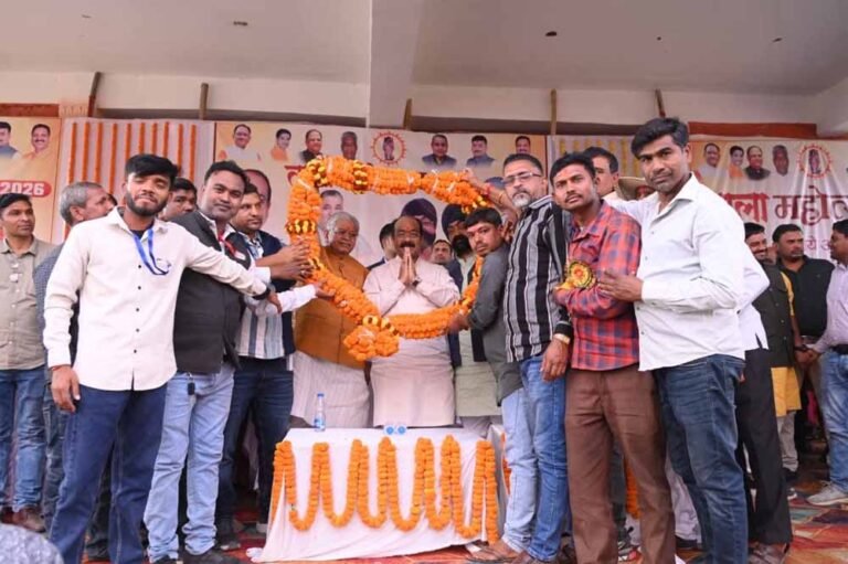 ताला महोत्सव में शामिल हुए उप मुख्यमंत्री, सांस्कृतिक कार्यक्रमों का किया शुभारंभ