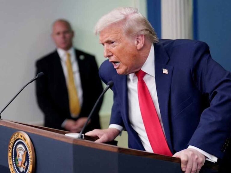 PAK में सियासी तूफान: Board of Peace विवाद पर PM शहबाज शरीफ निशाने पर