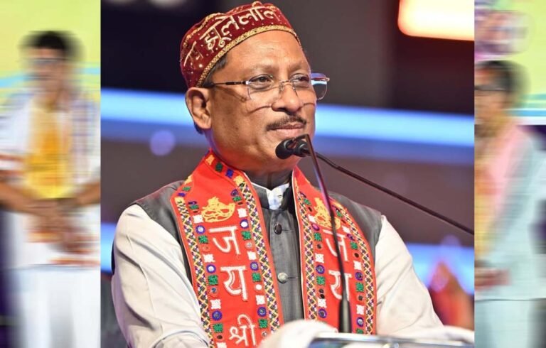 CM साय छत्तीसगढ़ सिंधी सेवा महापंचायत द्वारा आयोजित ‘चन्ड्र जी रात, सिंधिन जो मेलो – आनंद मेलो’ में शामिल हुए