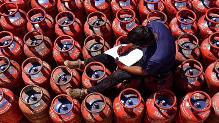 एमपी में LPG की बढ़ी डिमांड, 4 दिन तक वेटिंग; होटल-रेस्टोरेंट के लिए कमर्शियल सिलेंडर की नई गाइडलाइन