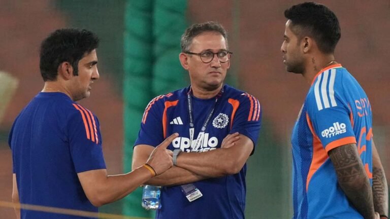 मुझे हटाओ मत…: वर्ल्ड कप जीत के बाद अगरकर ने उठाया बड़ा दांव, BCCI क्या कदम उठाएगा?