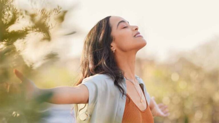 क्रोध नहीं, संयम है ताकत: हर मेहनती इंसान के लिए 5 जीवन मंत्र