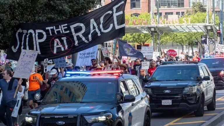 नौकरियां जाएंगी या इंसान ही खत्म? AI के खिलाफ सड़कों पर उतरे अमेरिकी