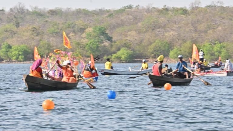 गंगरेल नौकायान उत्सव: धमतरी में आयोजित महानदी रिवर बोट चैंपियनशिप ने रचा इतिहास