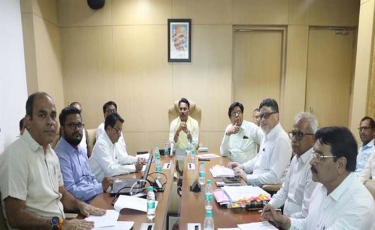 सिंचाई परियोजनाओं को निर्धारित समय में पूरी गुणवत्ता के साथ पूरा करें: मंत्री सिलावट