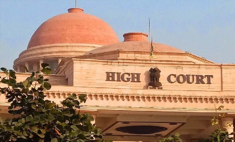 हाई कोर्ट का अहम फैसला: पादरी को अपने धर्म को सच बताने पर दी फटकार, संविधान के खिलाफ ठहराया