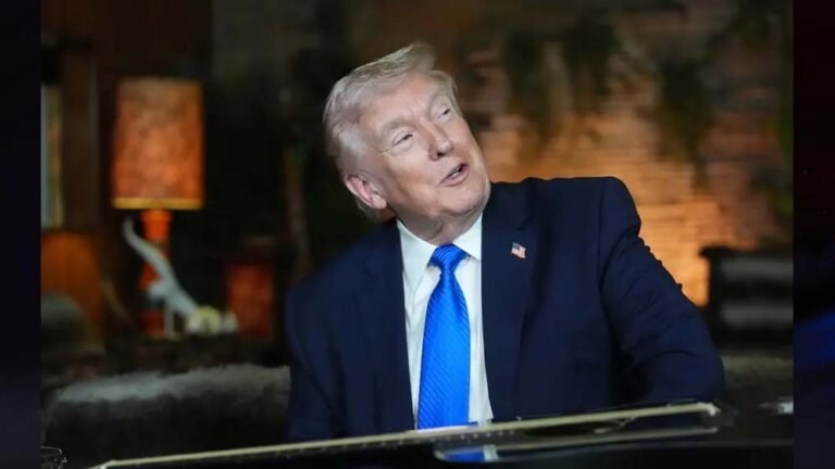 अमेरिका में ट्रंप ने घोषित की नेशनल इमरजेंसी, एयरपोर्ट पर मचा हड़कंप, अचानक क्यों लिया गया यह कदम?