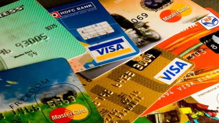 Credit Card Rule Change: 1 अप्रैल से लागू होंगे नए नियम, जानें क्रेडिट कार्ड इस्तेमाल करने वालों के लिए क्या हैं बड़े बदलाव