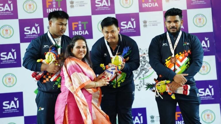वेटलिफ्टिंग स्पर्धा में अरुणाचल पुरुष और असम महिला वर्ग ने जीते ओवरऑल चैम्पियन का खिताब