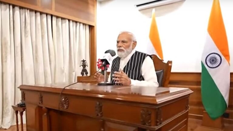 युद्ध के बीच अफवाहों से दूर रहने की पीएम मोदी की अपील, एकजुट होकर चुनौती का सामना करने का आह्वान