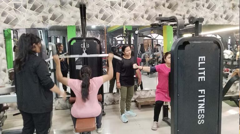 योगी का बड़ा कदम: लड़कियों के लिए महिला ट्रेनर जरूरी, सभी जिम की होगी जांच