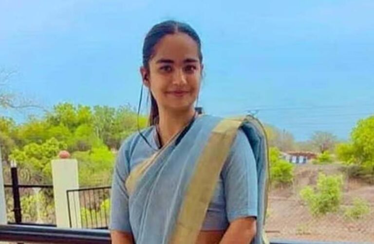 EWS प्रमाणपत्र विवाद में फंसी केरल कैडर की एमपी मूल की IPS अधिकारी, डिमोशन का संकट