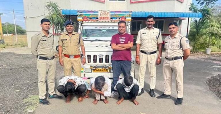 रतलाम में अंतर्राज्यीय ड्रग नेटवर्क पर करारा प्रहार, कई गिरफ्तार