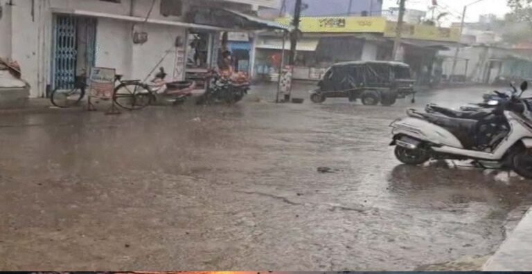 छत्तीसगढ़ में ओलावृष्टि और अंधड़ का अलर्ट: 2-3 डिग्री तापमान गिरने की संभावना, बिजली गिरने का भी खतरा