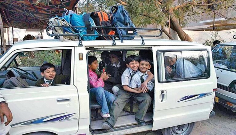 एक अप्रैल से जबलपुर में स्कूली वाहनों में एलपीजी किट का उपयोग होगा बंद