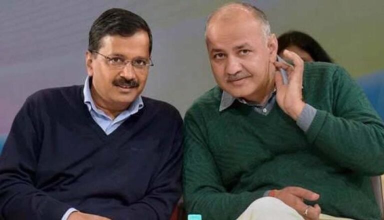 केजरीवाल-सिसोदिया को छोड़ने को तैयार नहीं सीबीआई, HC में ‘जज ने समझा नहीं’ बताया गया