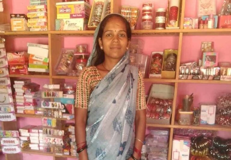 डिजिटल दौर में बदली तस्वीर: फैंसी स्टोर से प्रीति यादव बनीं नई पीढ़ी की आत्मनिर्भर उद्यमी