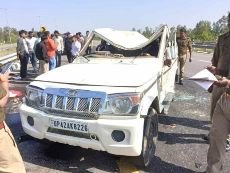 बाराबंकी में स्पीड बनी काल, एक्सप्रेसवे पर बोलेरो के उड़ते ही मचा कोहराम