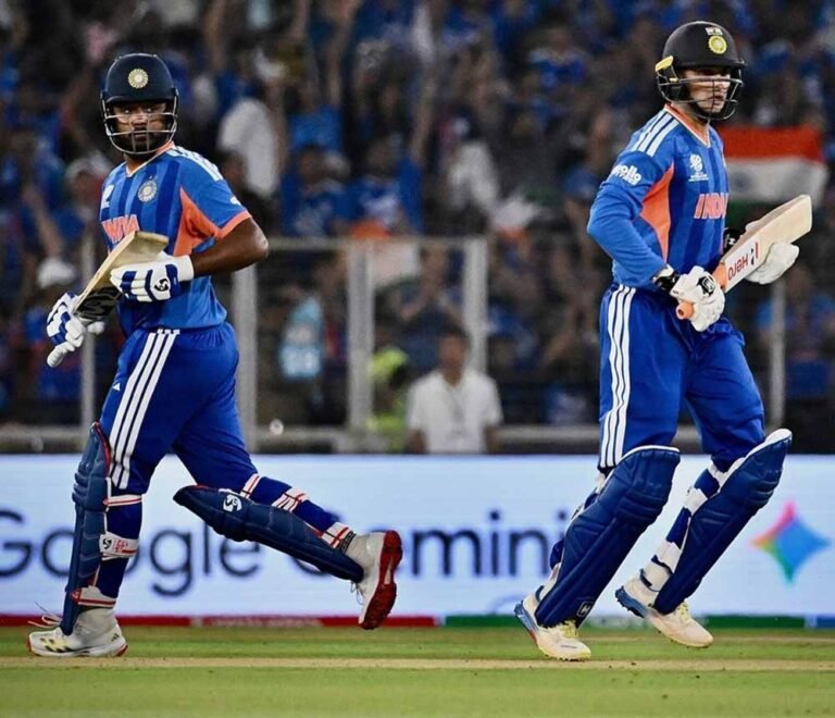 टीम इंडिया का दमदार प्रदर्शन, फाइनल में न्यूजीलैंड के सामने रखा 256 रन का लक्ष्य