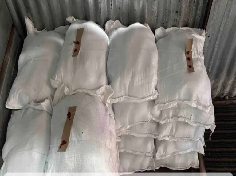 औचक निरीक्षण में खुलासा: दुर्ग की पानी-जूस फैक्ट्रियों में गड़बड़ी, खाद्य विभाग ने की कार्रवाई