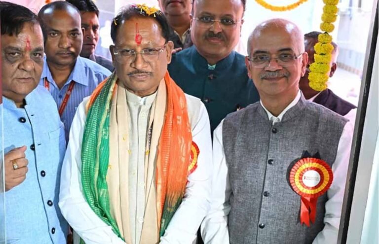 मुख्यमंत्री  साय ने किया टीजेएसबी सहकारी बैंक की रायपुर शाखा का शुभारंभ