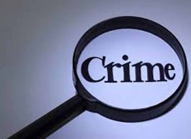 डिलीवरी में गड़बड़ी या साजिश? इंदौर में पार्सल से मोबाइल गायब, कर्मचारी पर FIR