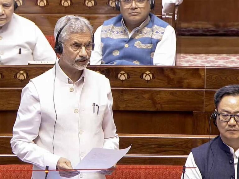 राज्यसभा में भड़के नड्डा- वहीं बैठे रहोगे और घटते चले जाओगे