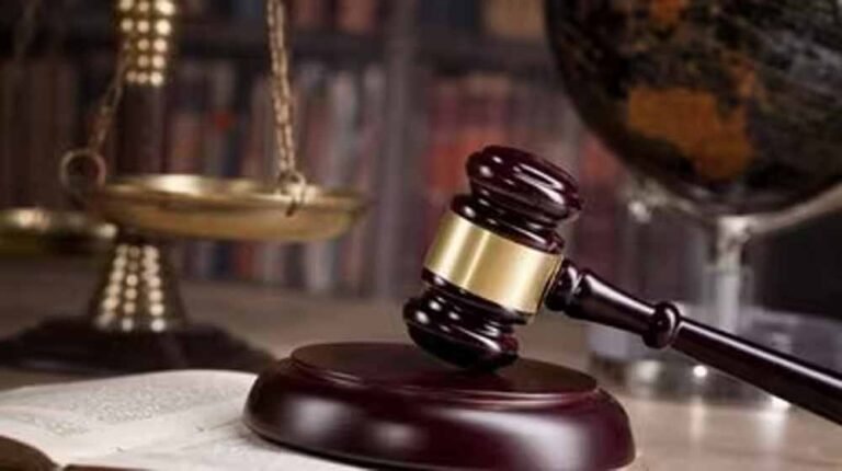 HC की महिला जज बोलीं- ‘मेरे चैंबर में घुसने पर वो जमकर पिटा’