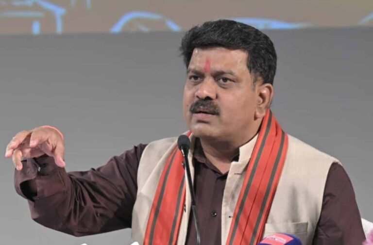 प्रधानमंत्री आवास योजना से पक्के घरों के सपनों के साथ आजीविका, सम्मान और आत्मनिर्भरता भी हो रहे सुनिश्चित