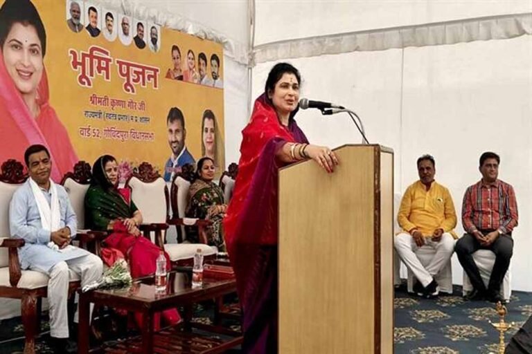 राज्यमंत्री  गौर ने लगभग 3 करोड़ के विकास कार्यों का किया भूमिपूजन