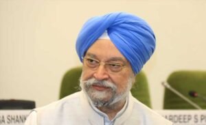 लॉकडाउन पर अफवाहों का सरकार ने किया खंडन, हरदीप पुरी ने कहा- कोई प्रस्ताव विचाराधीन नहीं