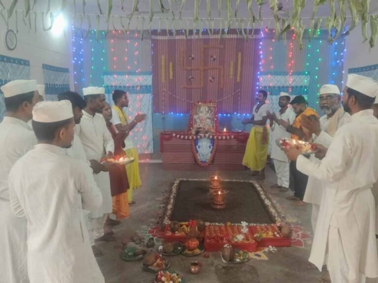 धार्मिक आस्था के अनुरूप उपवास एवं पूजा-अर्चना हेतु की गई व्यवस्था