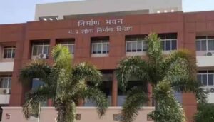 35 कार्यों का औचक निरीक्षण