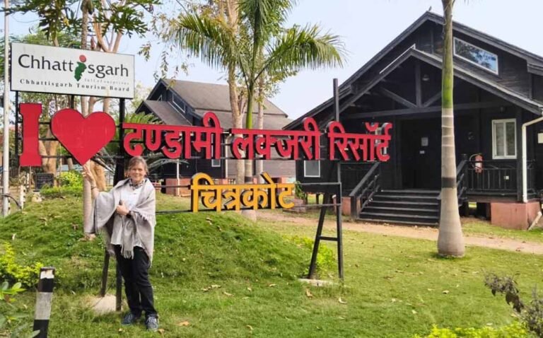 वर्ष 2025 में 820 विदेशी पर्यटकों ने की छत्तीसगढ़ की यात्रा