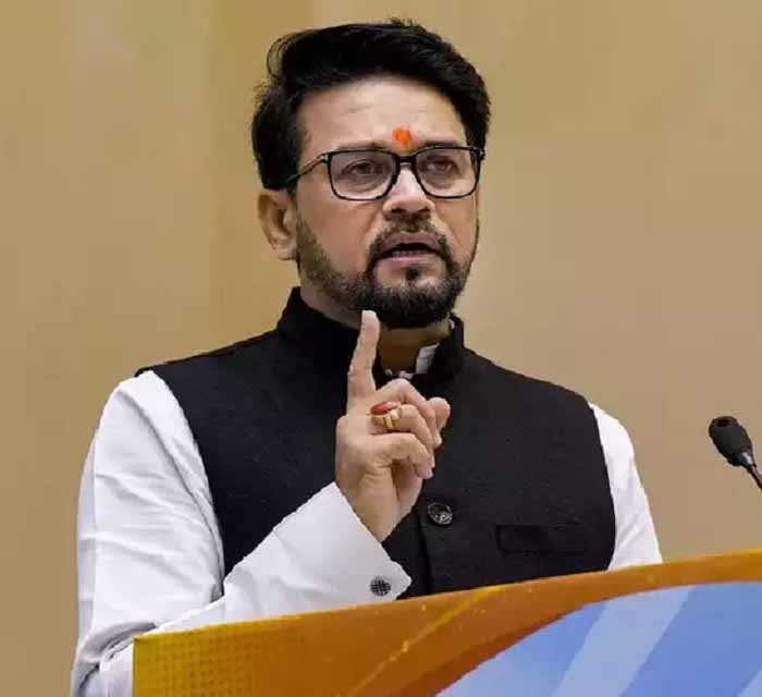 संसद में राहुल गांधी पर अनुराग ठाकुर का हमला, बोले– ‘प्रोपेगेंडा के लीडर, नियमों की नहीं परवाह’