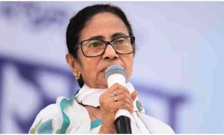 ‘बांग्ला अस्मिता’ vs विरोधी: अंडा-मछली वाले बयान से ममता ने क्यों बढ़ाई सियासी गर्मी?