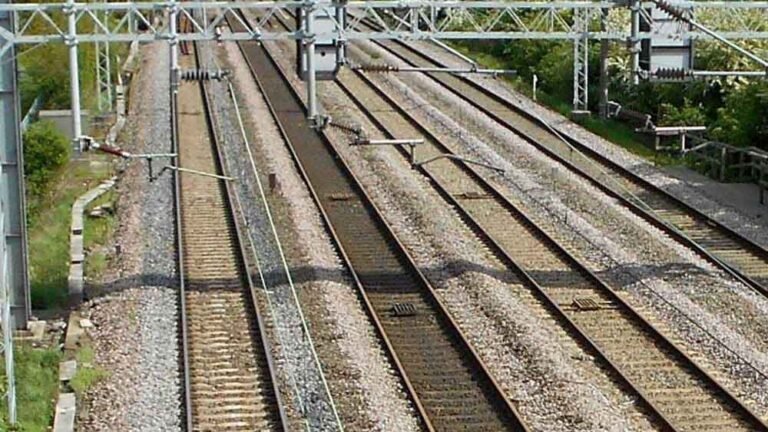 मध्य प्रदेश में रेलवे विस्तार तेज: 108 गांव प्रभावित, 2030 तक ट्रैक पर दौड़ेगी नई लाइन