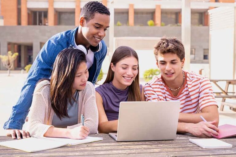 शिक्षा में बड़ा बदलाव: 10वीं के बाद डिप्लोमा को 12वीं के समकक्ष मान्यता