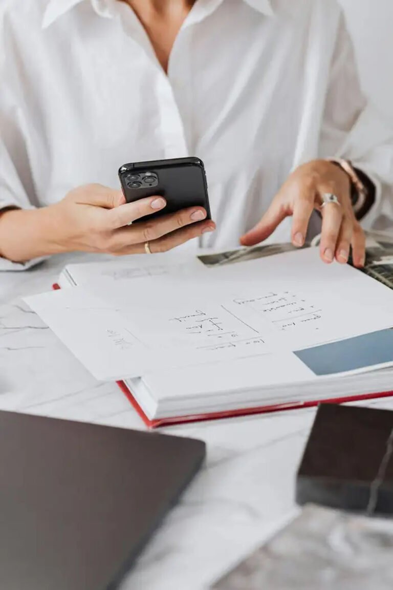 iPhone में कैसे काम करता है लॉकडाउन मोड और क्या यह वाकई स्पाइवेयर से सुरक्षित है