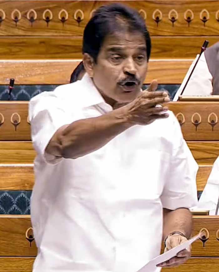 ओम बिरला पर विपक्ष का तंज: शेरो-शायरी के जरिए साधा निशाना